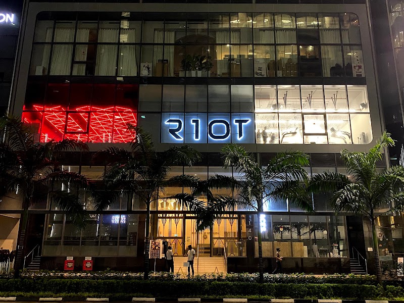 R10T photo 1
