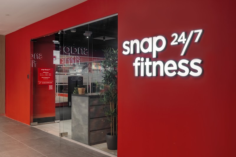 Snap Fitness Woodlands Health photo 3