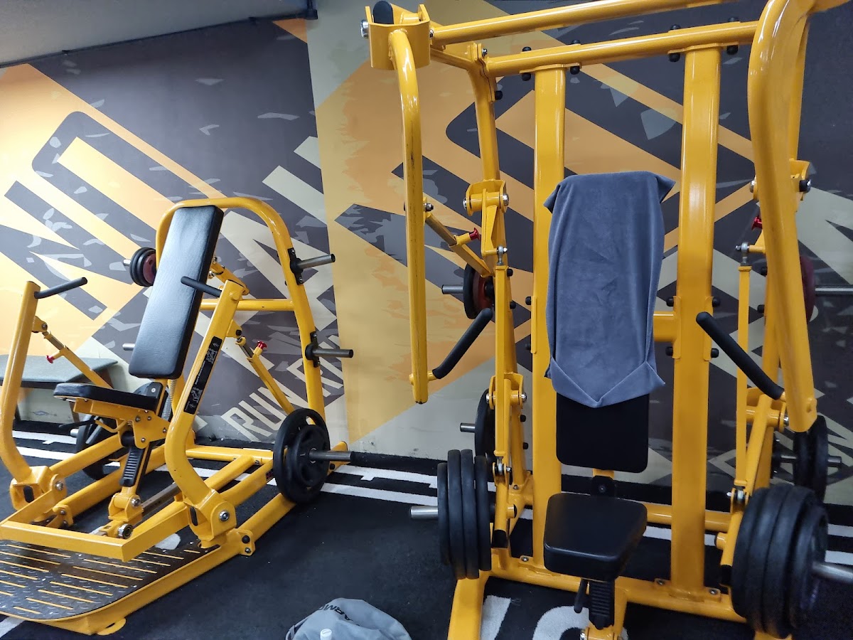 Bruce Fitness